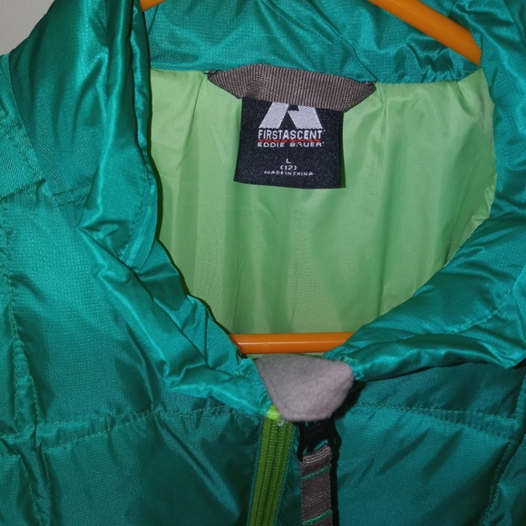 Eddie Bauer puffer jacket - Picture 2 of 9
